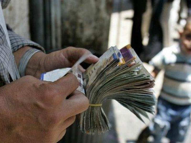  إسرائيل ترفع  الحد الأدنى للأجور  إلى 6,247 شيكل شهريا