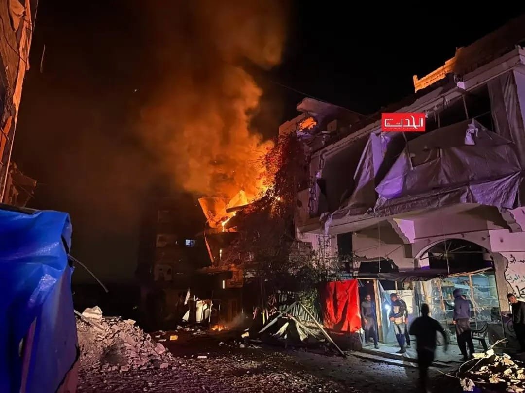 هآرتس: ما يرتكبه الجيش  في غزة "جريمة حرب جماعية"