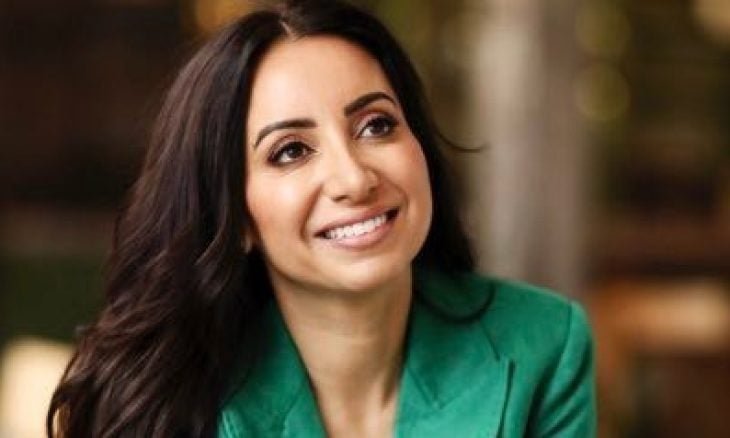 القضاء الأسترالي يحكم لصالح مذيعة طُردت من عملها لدعمها فلسطين