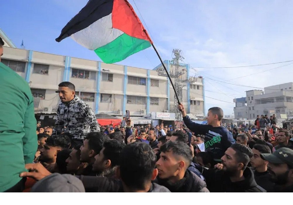 مجلة فرنسية: 3 أسباب تدفعنا للتفاؤل هذه المرة بوقف  النار بغزة