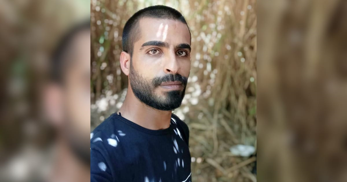 اعتقل بتهمة التحريض !! .. أطفال الأسير محمود السعدي: نعد الأيام ونستعيد الذكريات حتى عودة والدنا  