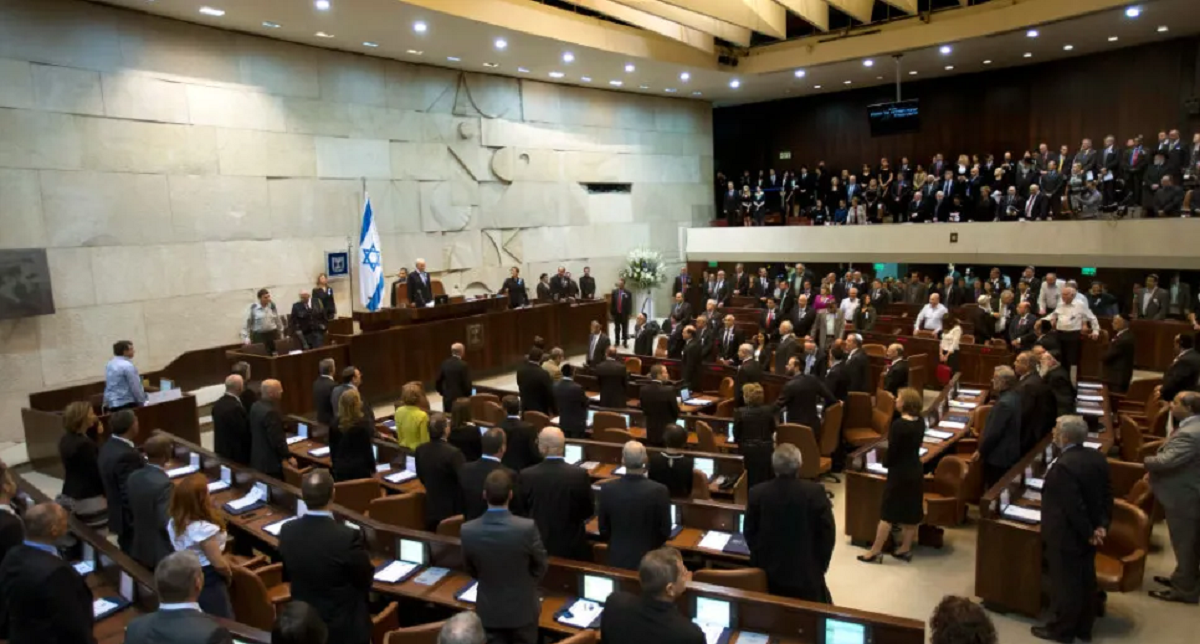 الكنيست يجري اليوم تصويتًا لحل نفسه