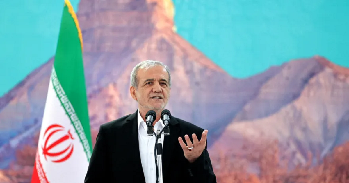 إيران تعدم 7 أدينوا بقتل رجال أمن واغتيال رجل دين  