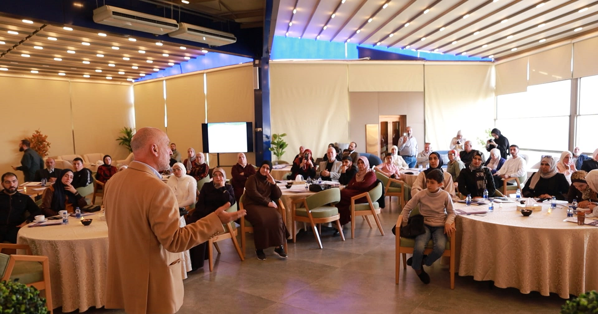 "عام جديد .. والقادم اجمل".. راية الصحة النفسية والتفكير الايجابي من القدس الى العقبة 