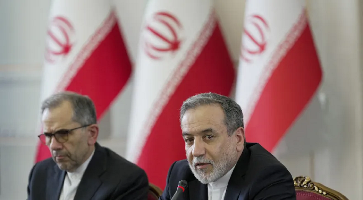 الصين وروسيا ترفضان محاولة الثلاثي الأوروبي إعادة عقوبات الأمم المتحدة على طهران