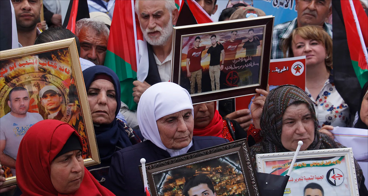 الاحتلال يحوّل الطفلة هناء حمّاد من الخليل للاعتقال الإداري  