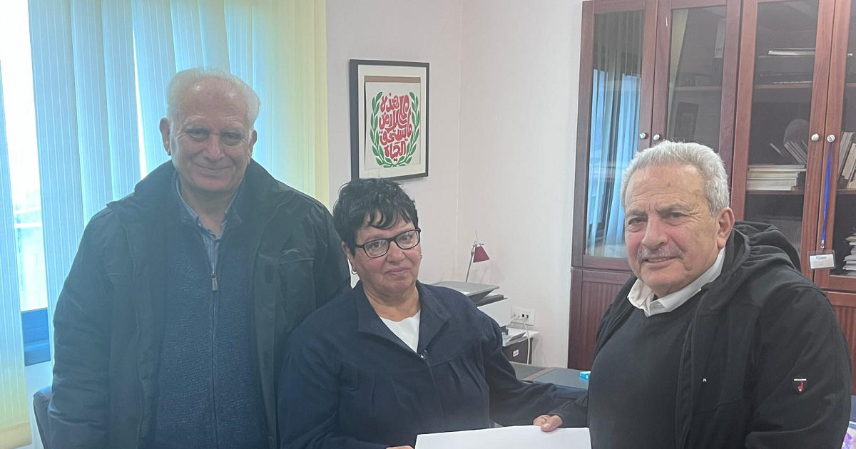 حزب الشعب يسلم ملاحظاته حول الدستور المؤقت لدولة فلسطين