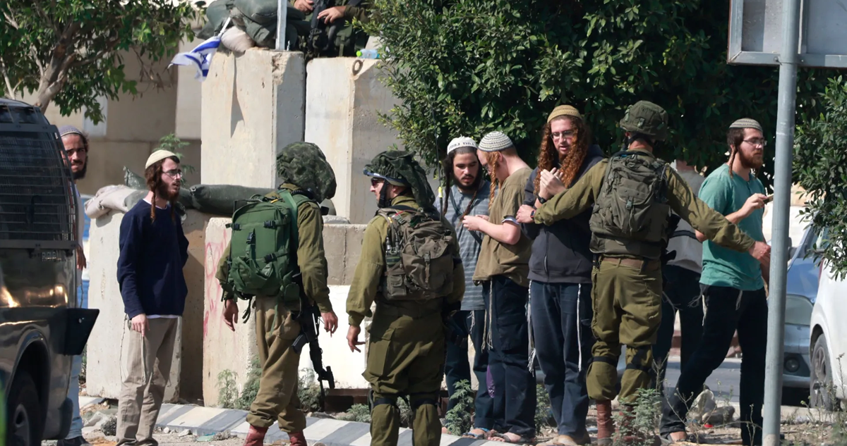 مرصد : تصعيد استيطاني واسع في الضفة ..  شهيد و 24 انتهاكاً موثقاً وأكثر من 10 إصابات خلال يوم واحد 