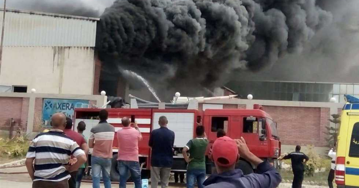 حريق في مصنع ملابس بمصر ووفاة 8