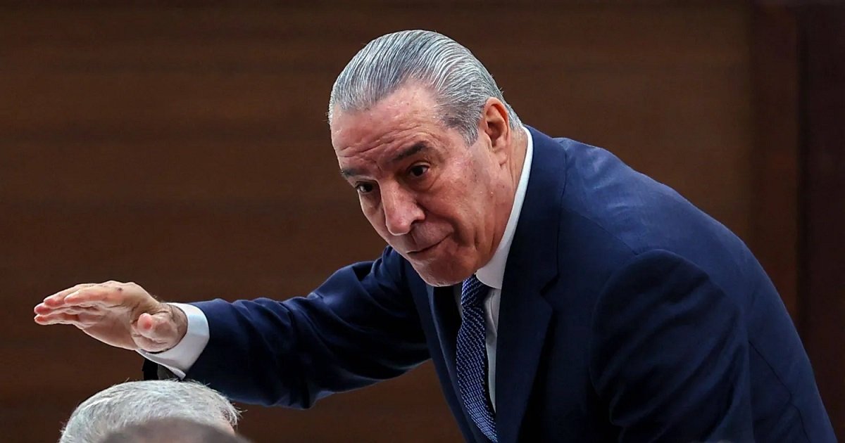 " ايبوك" : حسين الشيخ يحتاج لدعم خارجي لترسيخ موقفه 