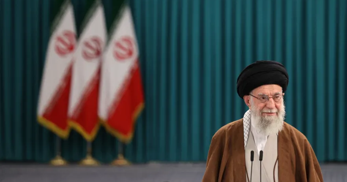 تحليل: مقتل خامنئي يزعزع استقرار إيران  ويشعل سباقا محموما على خلافة القيادة
