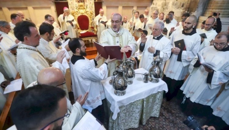 الكنائس المسيحية في فلسطين تحيي "خميس الأسرار" وسط قيود الاحتلال