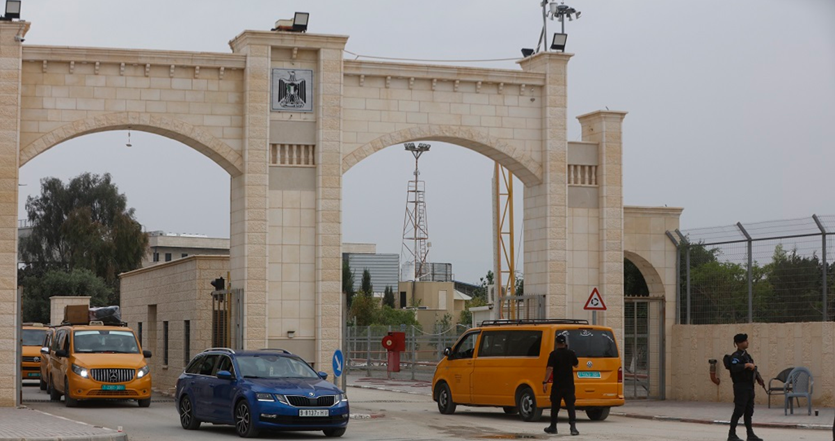  الاحـتلال يمنع وفد النقابات التعليمية الدولي من دخول فلسطين  