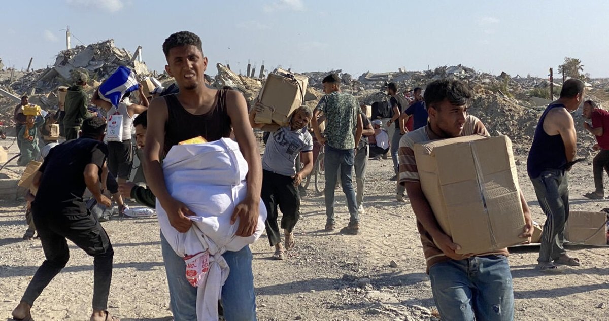 الاعلام الحكومي :  110 شهداء و583 إصابة ضحايا مراكز المساعدات في غزة