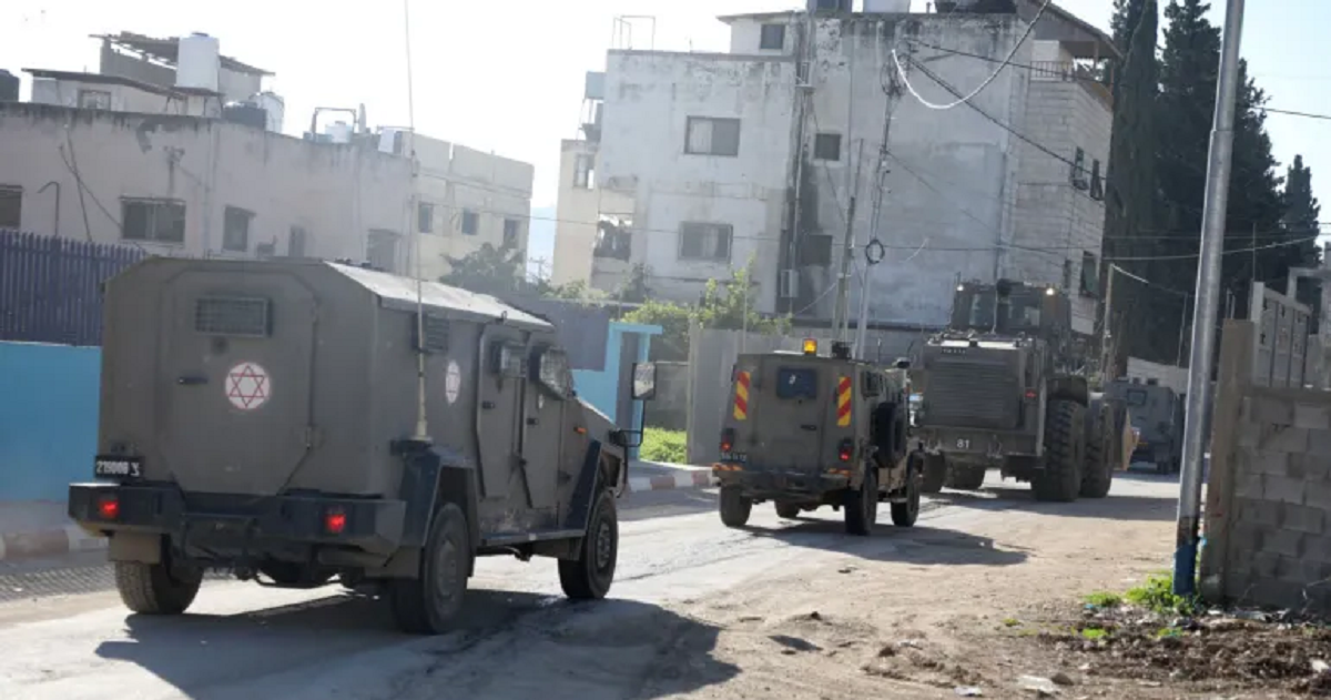 إصابتان احداها خطيرة برصاص  الاحتلال في نابلس