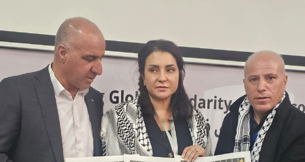 وفد فلسطين الى مؤتمر التحالف الاوروبي لمناصرة الاسرى يلتقي فريقا من المحامين الدوليين  