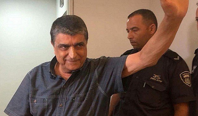 وقفة في ام الفحم تطالب بالإفراج عن رجا إغبارية 