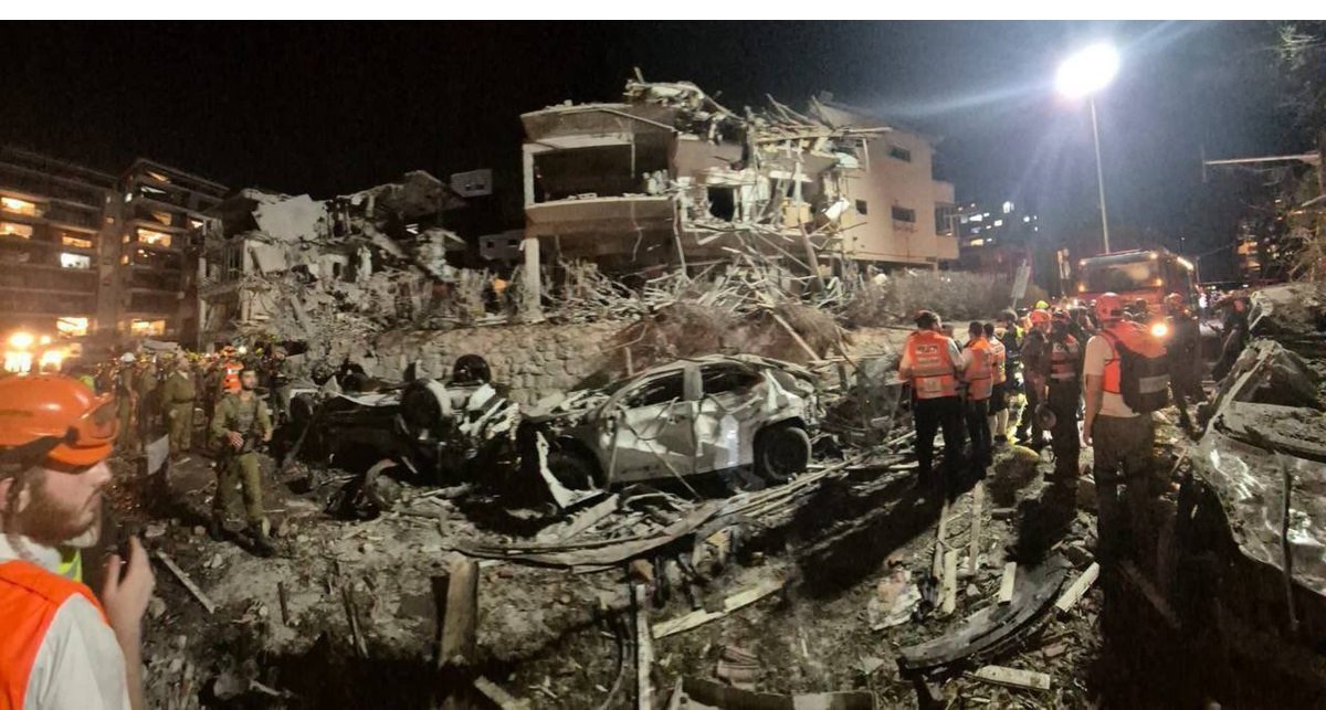 قيادي عسكري إيراني: الرد على عدوان إسرائيل سيستمر طالما اقتضت الضرورة