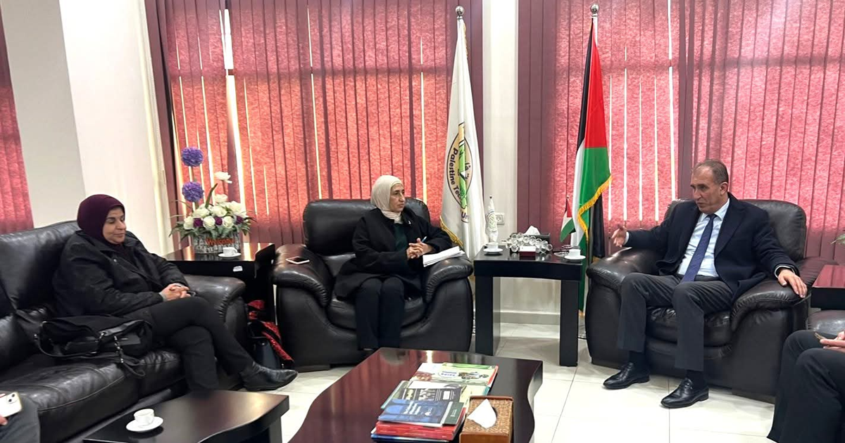 " تنمية نابلس"ونقابة أصحاب دور الحضانات يبحثان سبل التعاون المشترك 