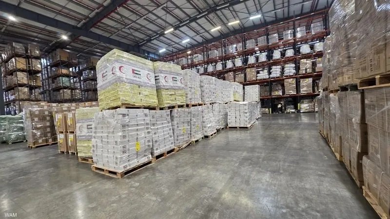 سفينة إماراتية جديدة تحمل 2500 طن من المساعدات بطريقها لغزة