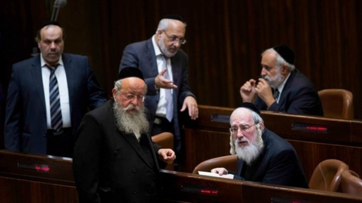 أزمة قانون التجنيد تتفاقم: الأحزاب الحريدية تواصل مقاطعة التصويت وتهدد استقرار الائتلاف