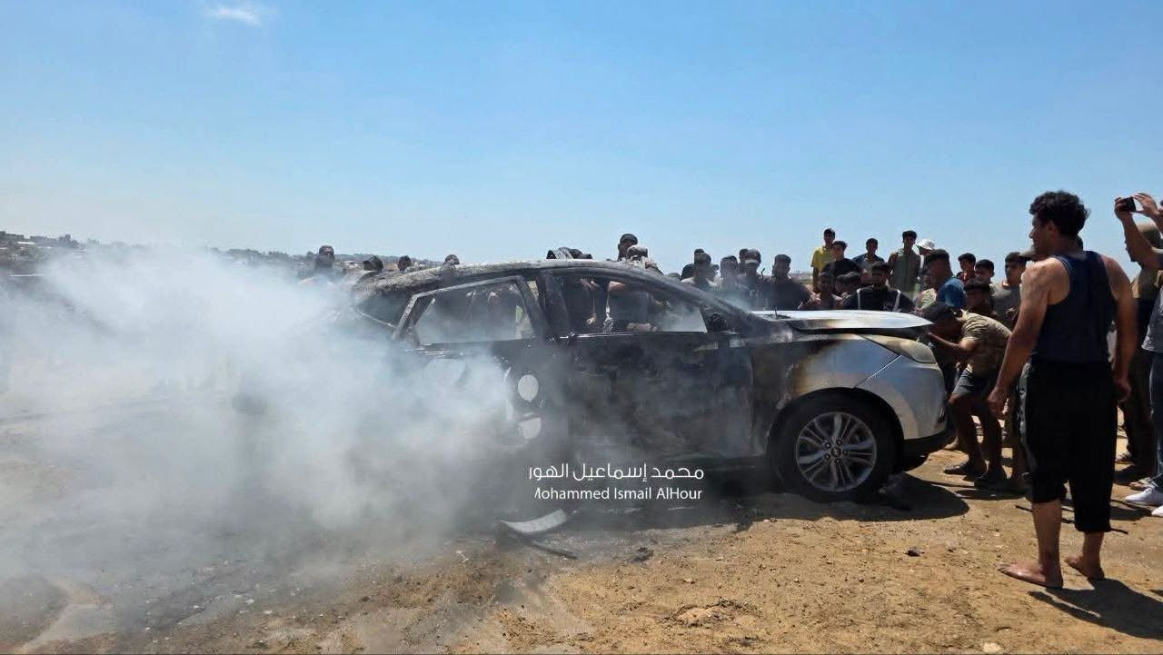 شهداء ومصابون في قصف مركبة على دوار نجد في مدينة الزهراء وسط غزة