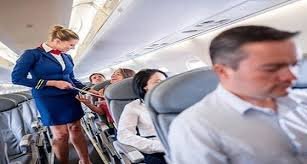 تحذير من عادة شائعة بين الركاب تنقل "عدوى مهددة للحياة"