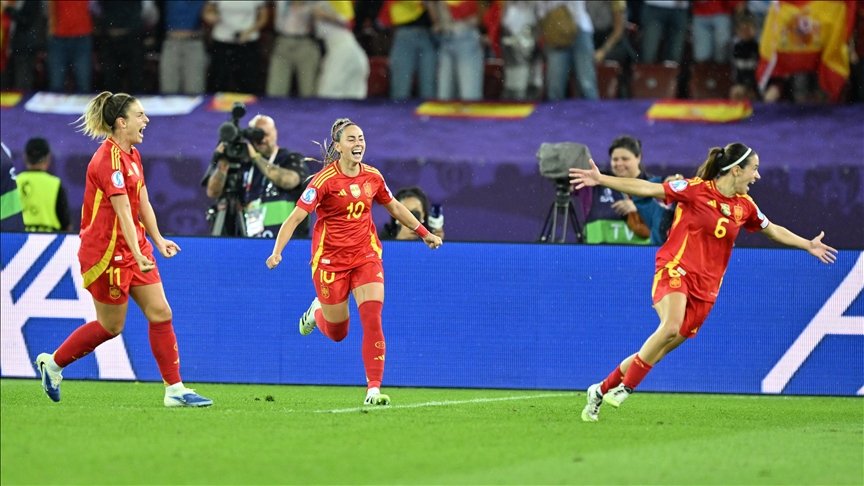 سيدات إسبانيا يتأهلن إلى نهائي أمم أوروبا لأول مرة