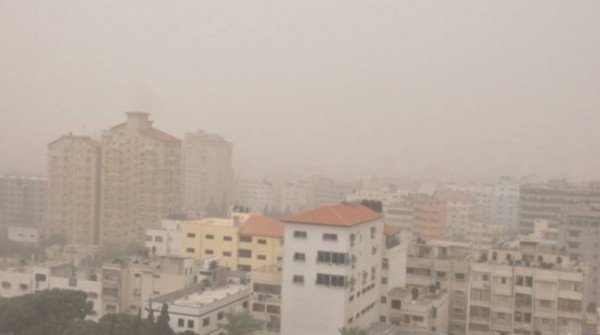 الطقس: أجواء مغبرة وارتفاع ملموس على درجات الحرارة