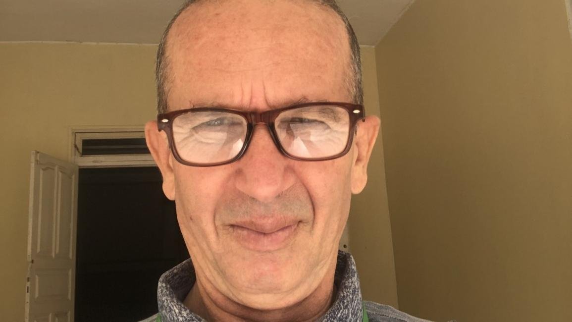 قناع الأسماء المستعارة: لماذا يختبئ الكُتّاب وراء توقيعات أخرى؟