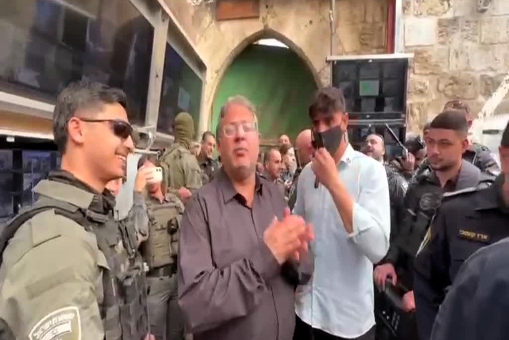 الغارديان: “قنبلة موقوتة”.. انهيار الاتفاق القائم بشأن الأقصى منذ 1967 تحت ضغط المتطرفين اليهود