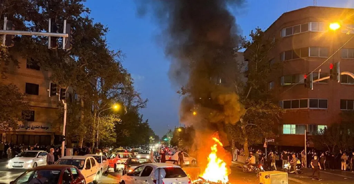 تقرير: هكذا فشلت خطة الموساد لإشعال ثورة داخل إيران
