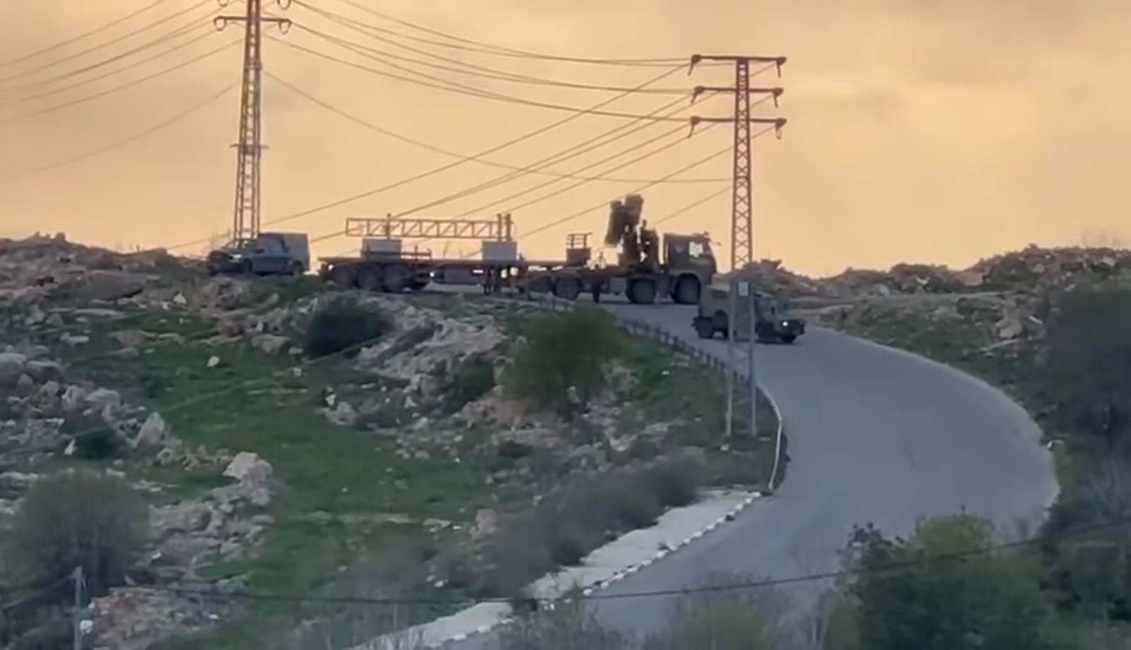 الاحتلال ينصب حاجزا عسكريا على مدخل الخضر واخر بين المغيّر وأبو فلاح