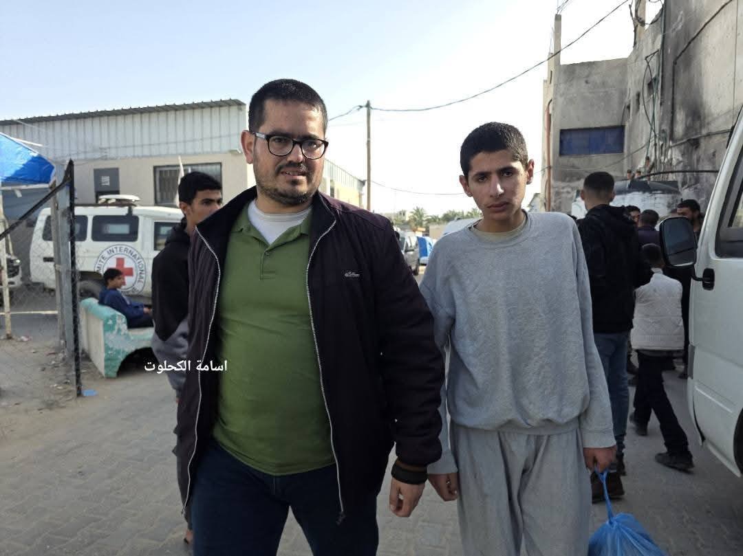 سلطات الاحتلال  تفرج عن 15 أسيرًا من غزة