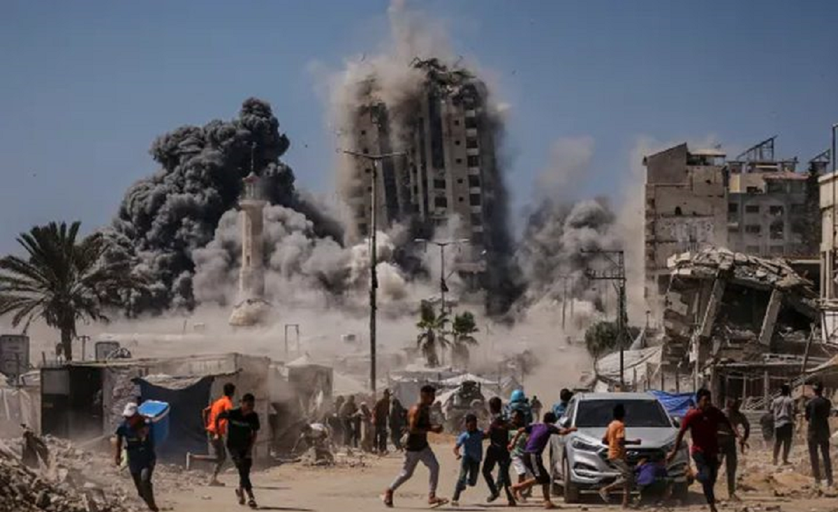 شهيدان  برصاص الاحتلال في حي التفاح شرق مدينة غزة