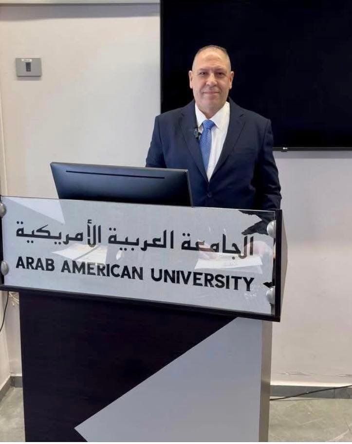 الباحث هاني الرشدي ينال درجة الماجستير في القانون الدولي والدبلوماسية من الجامعة العربية الأمريكية