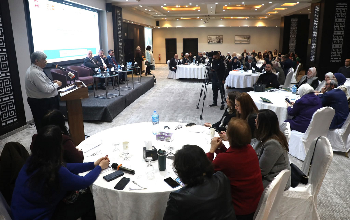 مؤسسة جذور تطلق المؤتمر الوطني لتعزيز رعاية كبار السن في فلسطين