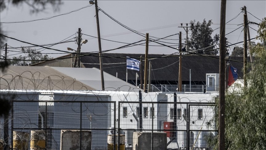 "هآرتس" تعتبر تعذيب أسير فلسطيني "عارا" ورمزا لإسرائيل المعاصرة