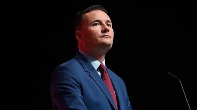 وزير بريطاني ينتقد منع إسرائيل سفر نائبين من بلاده للضفة الغربية