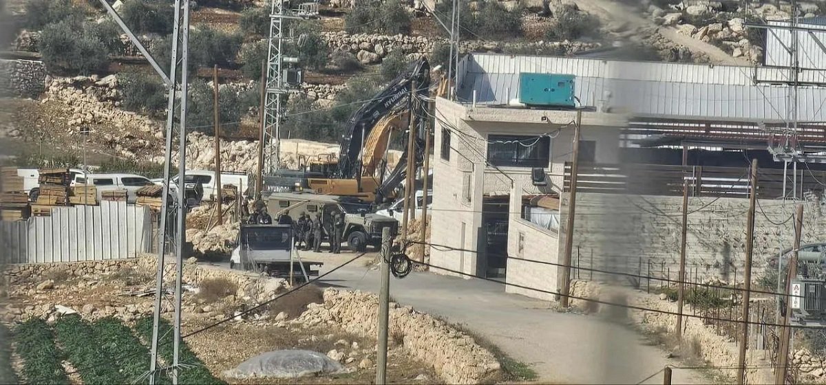 الاحتلال يقتحم مادما ويغلق مداخلها