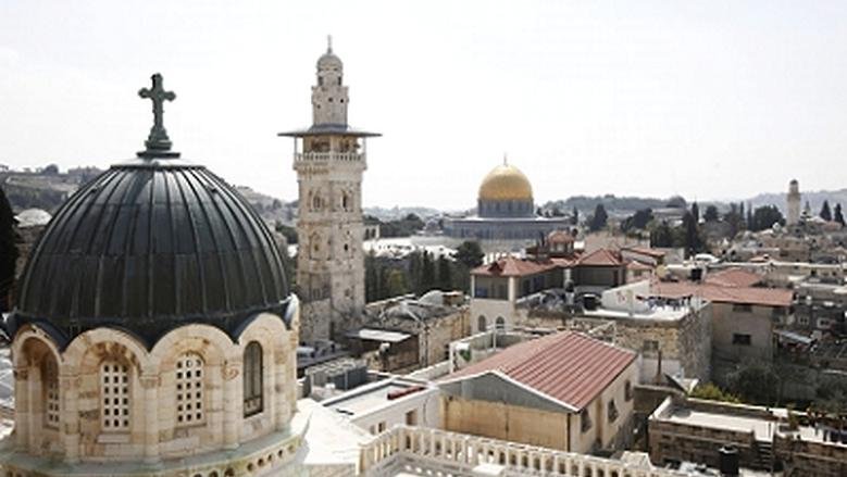 حريق بمحل تجاري بجانب "القيامة" 