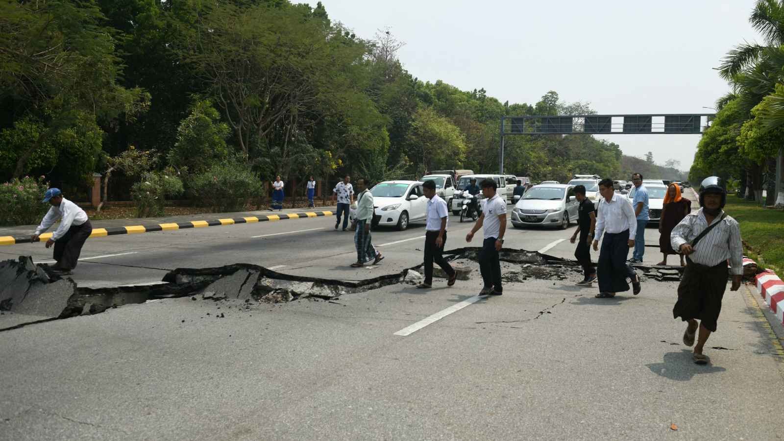 زلزال يضرب عدة دول آسيوية 